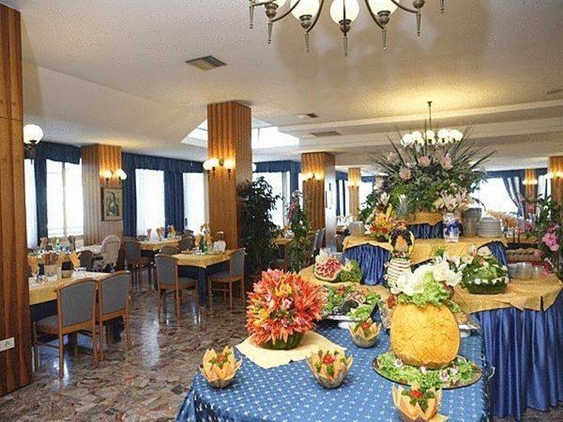 Hotel Palace Bibione Dış mekan fotoğraf